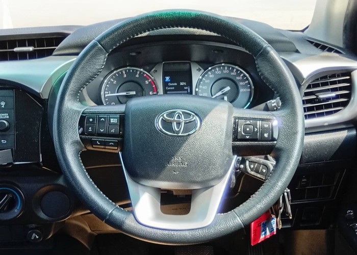 Used 10
                    TOYOTA
                     for Sale Image