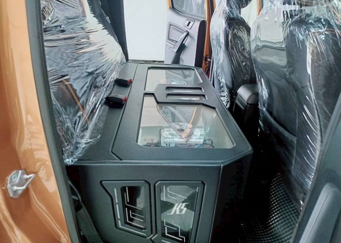 Used 9
                    FORD
                     for Sale Image