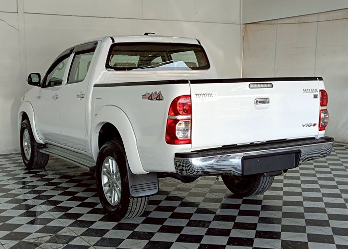 Used 11
                    TOYOTA
                     for Sale Image