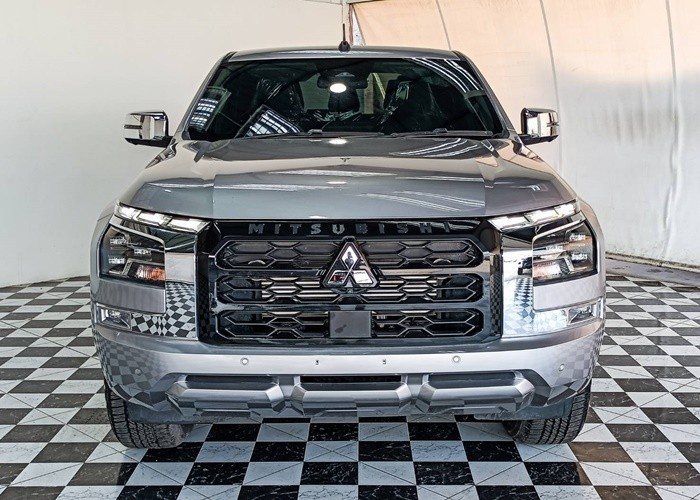 Used 1
                    MITSUBISHI
                     for Sale Image