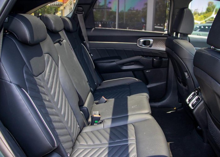 Used 1
                    KIA
                     for Sale Image