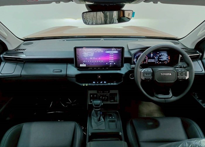 Used 1
                    TOYOTA
                     for Sale Image