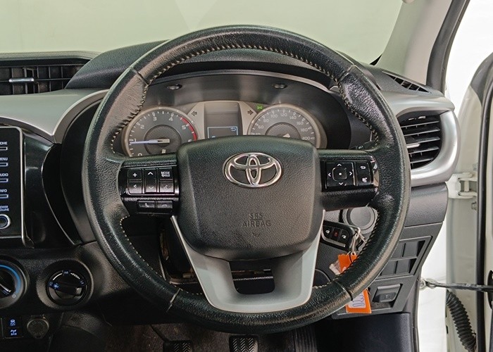 Used 8
                    TOYOTA
                     for Sale Image