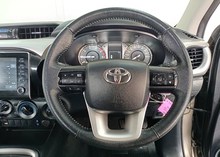Used 6
                    TOYOTA
                     for Sale Image