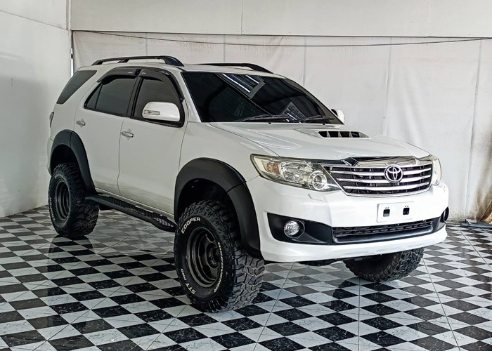 Used 4
                    TOYOTA
                     for Sale Image