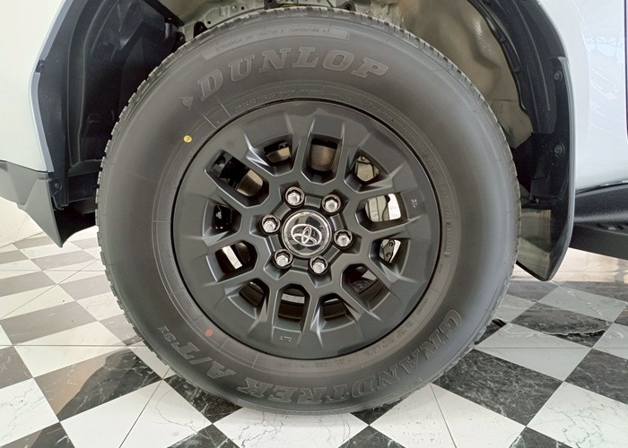 Used 1
                    TOYOTA
                     for Sale Image