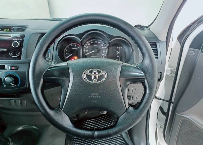 Used 7
                    TOYOTA
                     for Sale Image