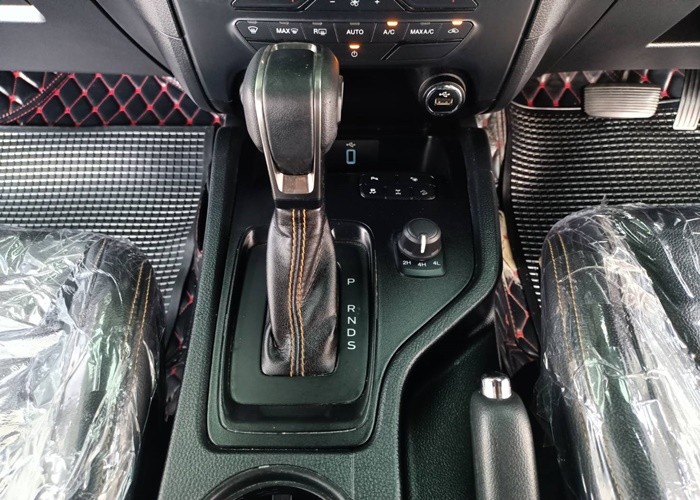 Used 9
                    FORD
                     for Sale Image